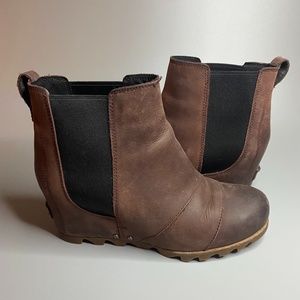 Sorel Lea Wedge Boots Joan of Arctic Chelsea Redwood Brown Black 9